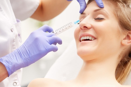 Lipofilling du visage 1 clinique tunisie, lipofilling tunisie, augmentation mammaire tunisie, liposuccion tunisie, esthétique tunisie, chirurgie mammaire tunisie, chirurgie esthétique tunisie, rhinoplastie tunisie, chirurgie homme tunisie, Chirurgie tunisie, lifting tunisie, opération tunisie